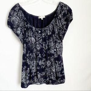 Lavish Navy Floral Cold Shoulder Top M